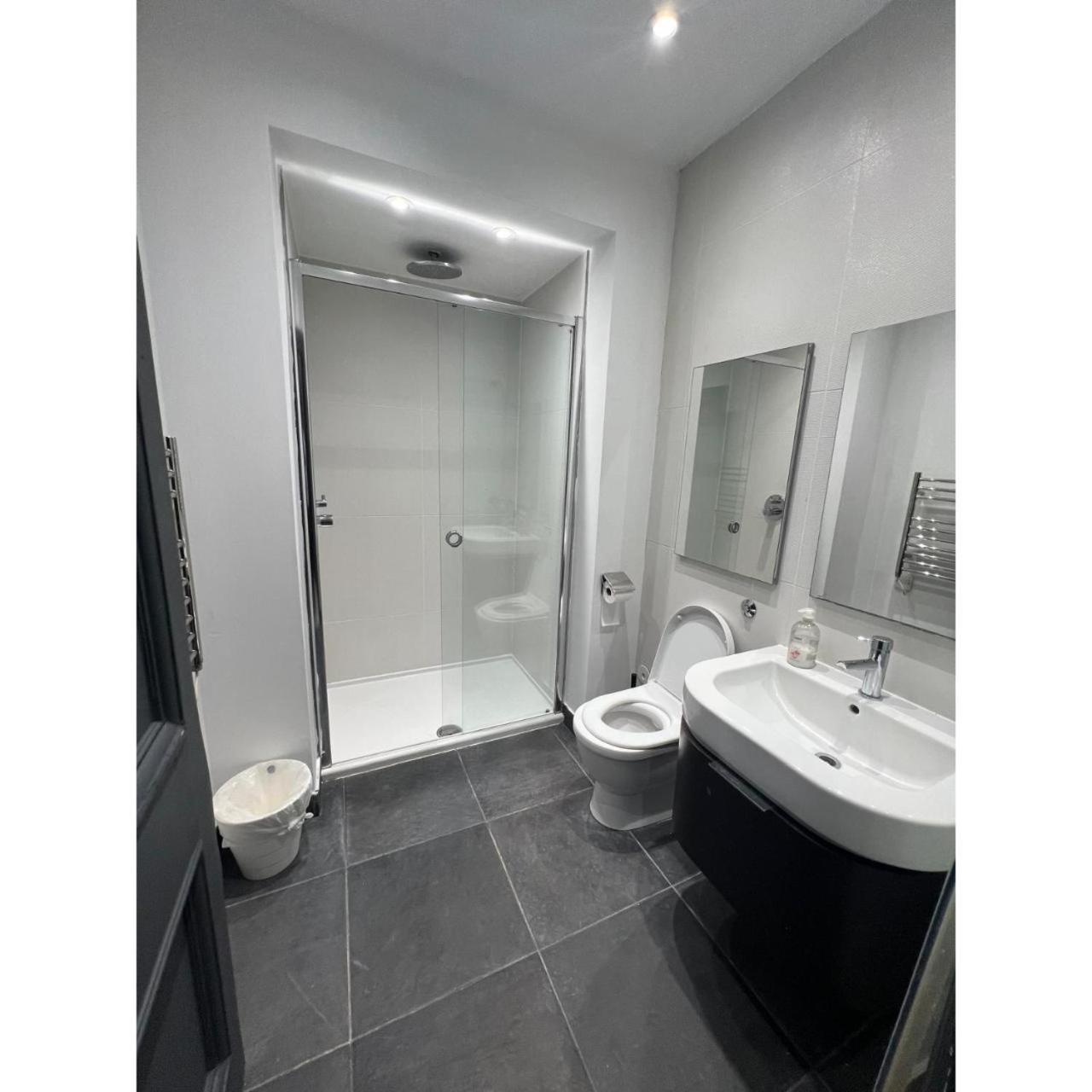 Fabulous 3 Bed Flat Near Edgware Road Station Lägenhet London Exteriör bild