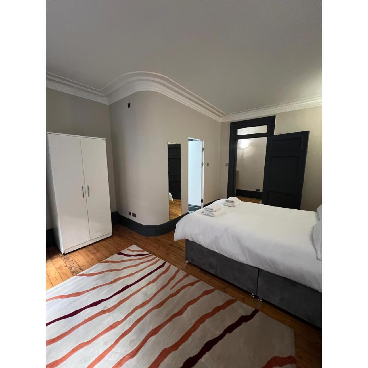 Fabulous 3 Bed Flat Near Edgware Road Station Lägenhet London Exteriör bild